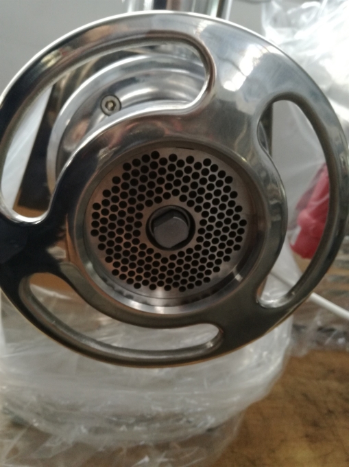 detaljmasinazamljevenjemesa32_Mala