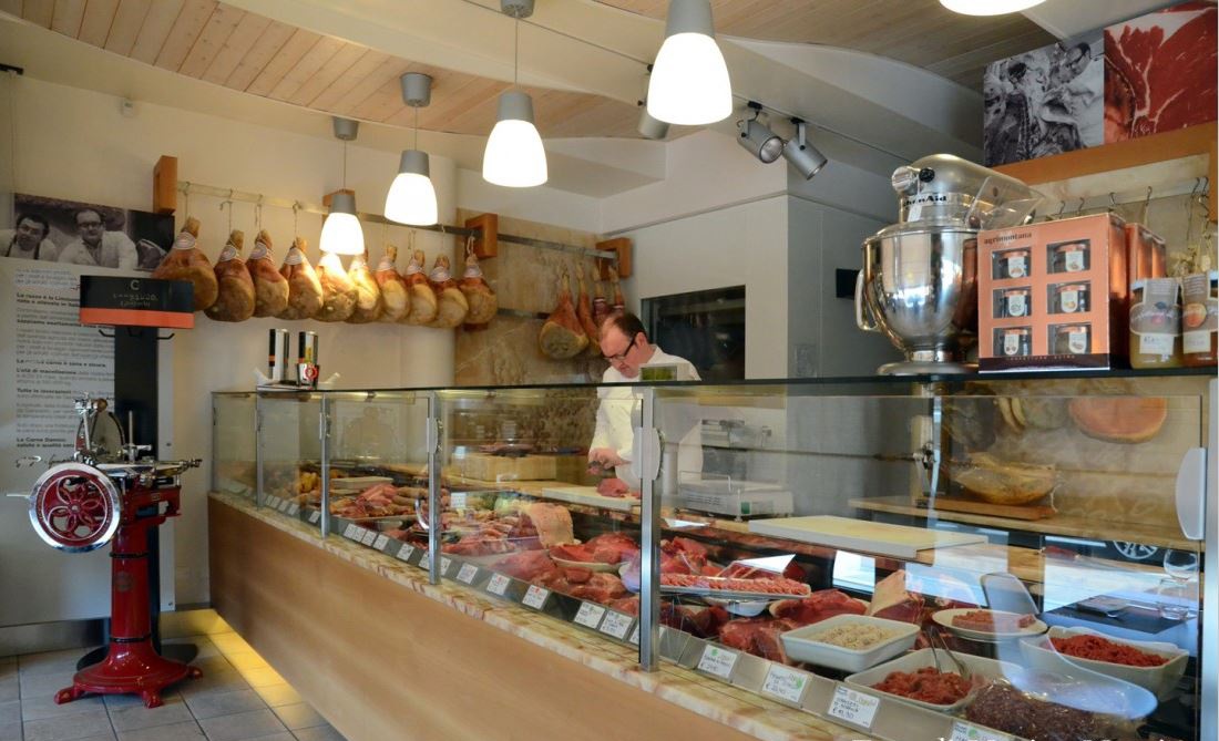 Oprema za mesnice 10